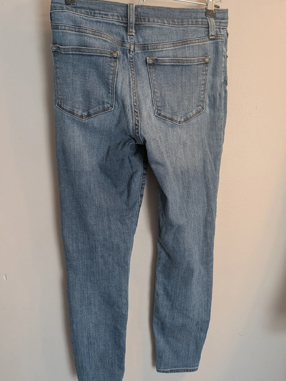 J.Crew 8” Mid-Rise Skinny Jeans - Women’s Size 26